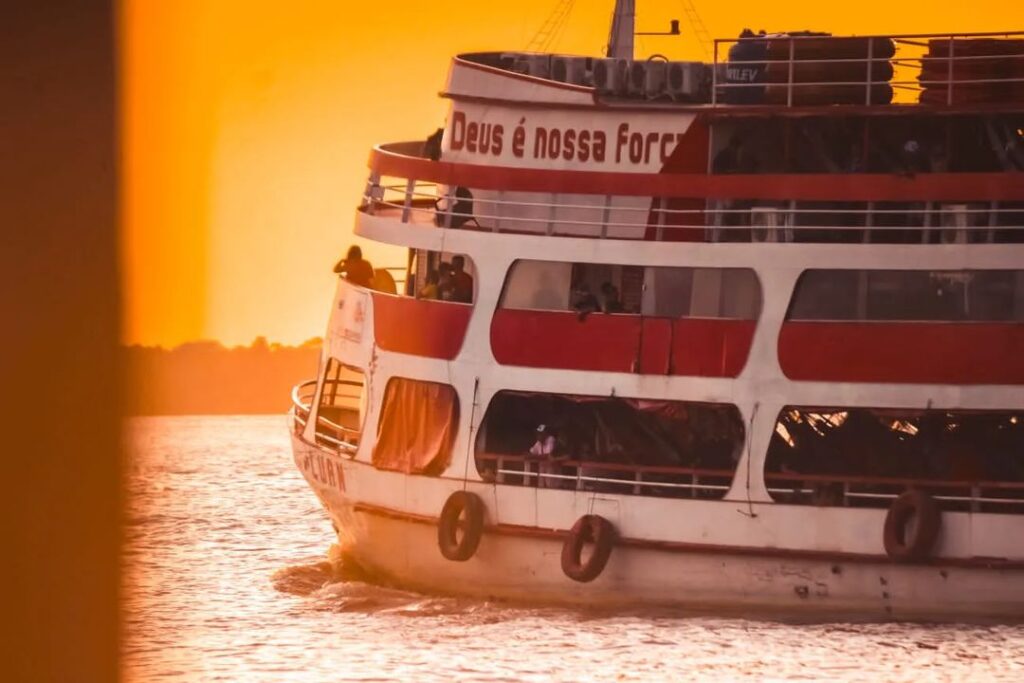 Navio Luan - Círio Fluvial 2024em Belém - Sympla sympla.com.br https://www.sympla.com.br › evento › cirio-fluvial-20... Círio Fluvial 2023. 07 out - 2023 • 06:57 > 07 out - 2023 • 12:00. Evento presencial em Porto Bom Jesus, Belém - PA. Ingressos. R$ 0,00. Ingresso unico.